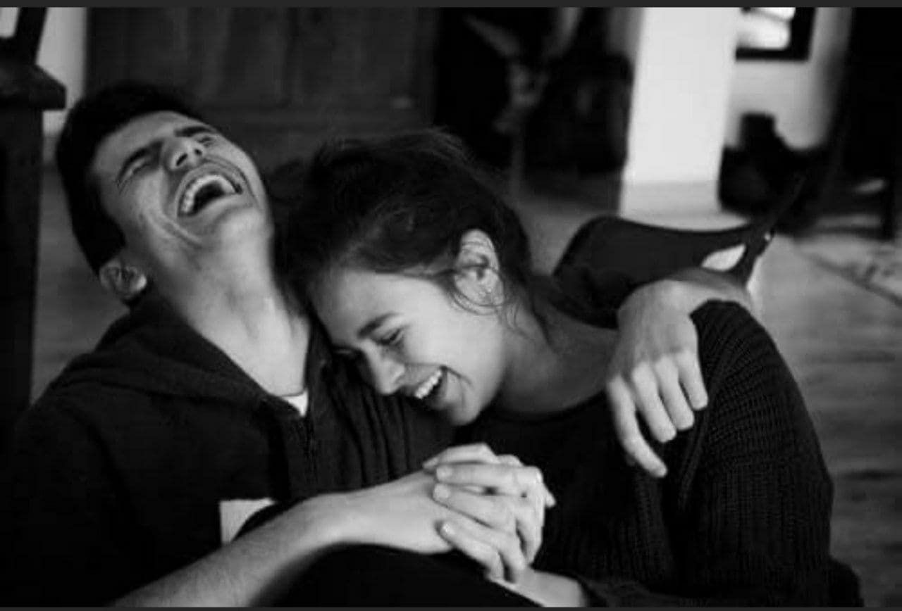 مسجات حب ورومانسية