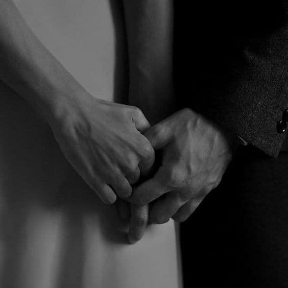 مسجات حب ورومانسية